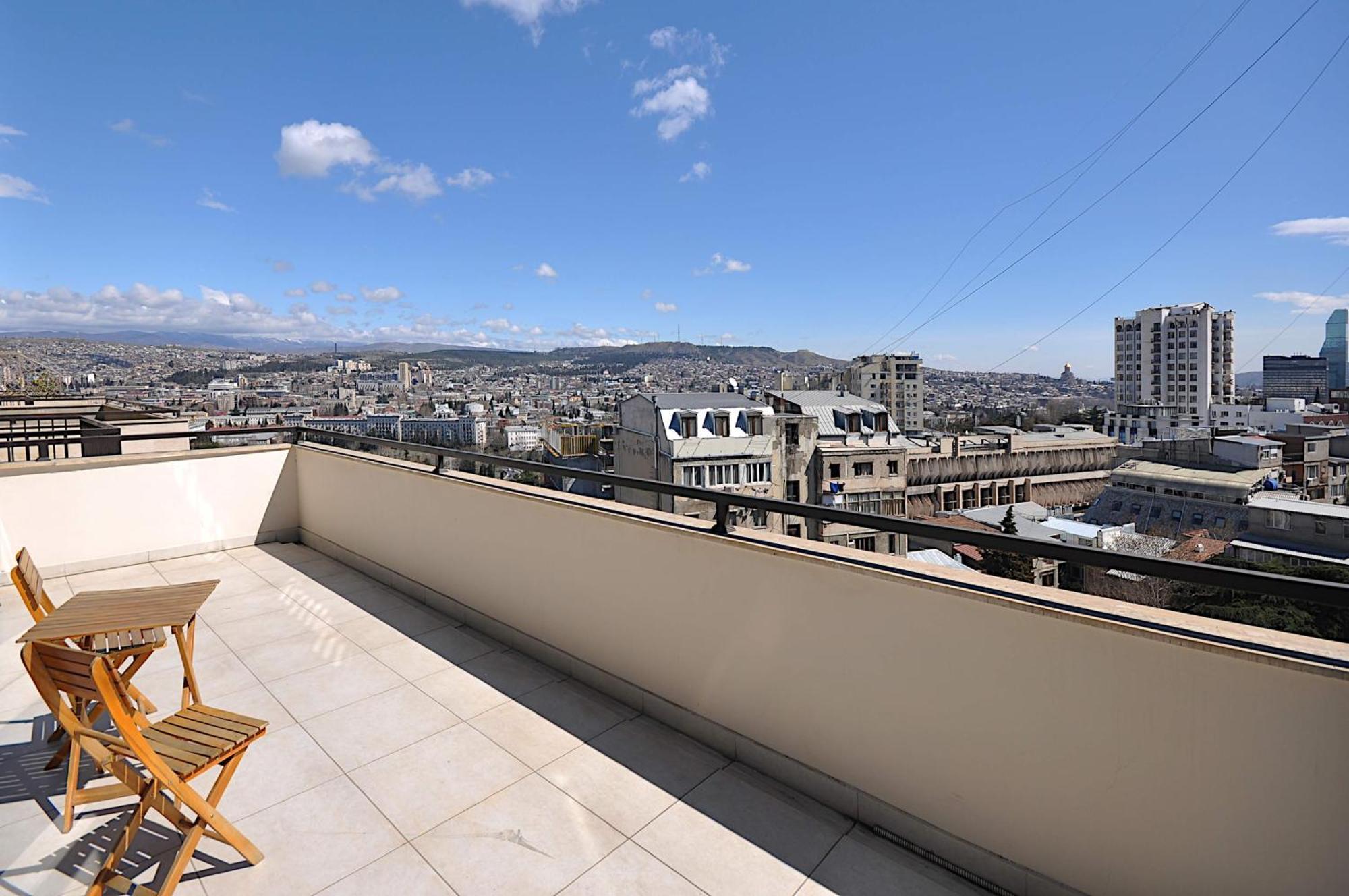 Bfg Suites Apartments Тбілісі Номер фото