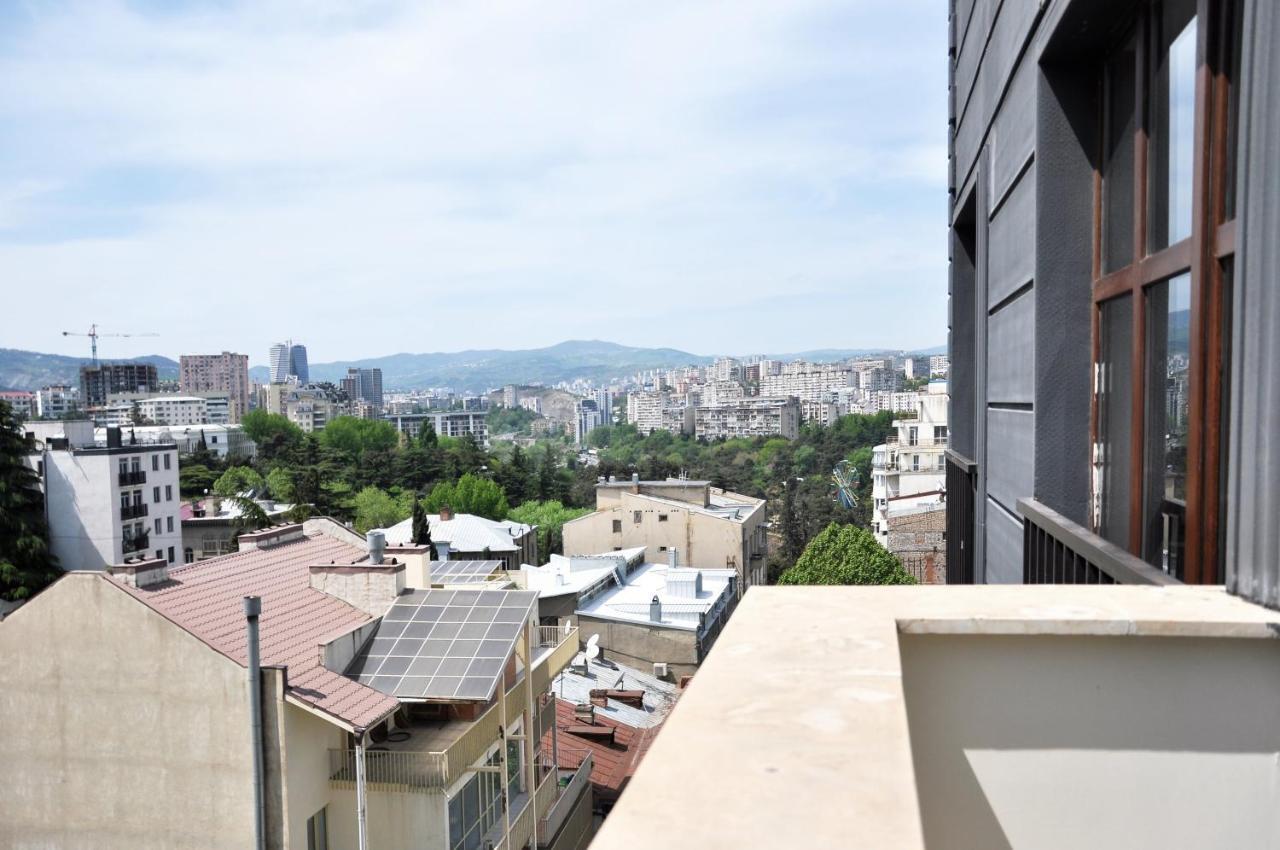 Bfg Suites Apartments Тбілісі Екстер'єр фото